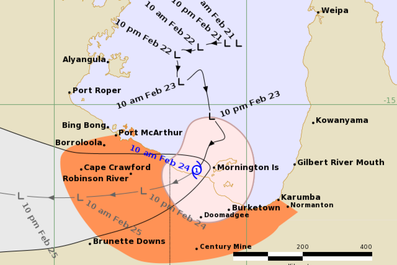 Bureau of Meteorology cyclone forecast tracking at 10.38am Monday.