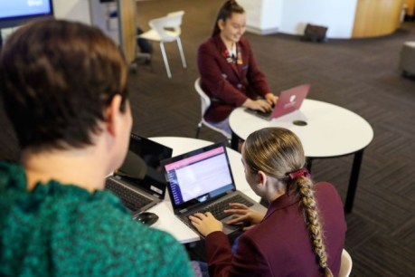 What you need to know about remote learning in Queensland schools for term two