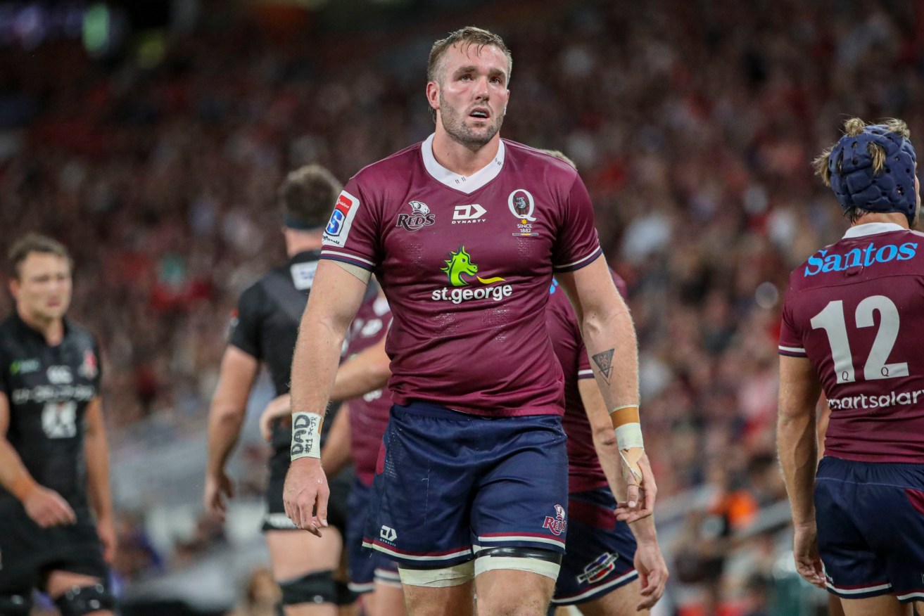 Izack Rodda is one of three Queensland Reds players who has failed to agree to the competition-wide player pay-cut proposal. (Photo: AAP Image/Glenn Hunt)
