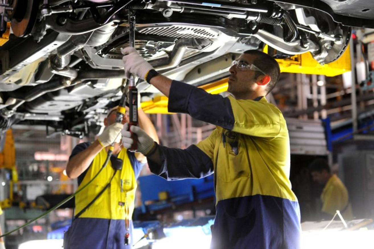The manufacturing sector has reported strong results for the first quarter.(AAP: Julian Smith)
