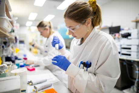 Taking UQ research from the lab to 100 million doses of vaccine