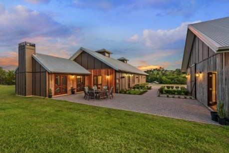 Cooroy – Equestrian property with home