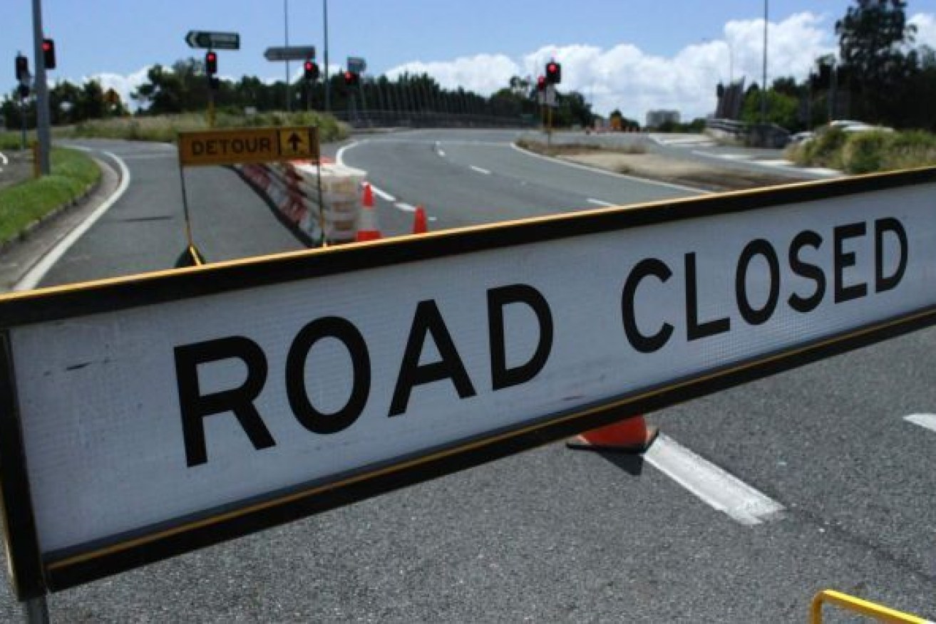 Queensland will close its border to all of New South Wales and the ACT from 1:00am on Saturday. Photo: ABC