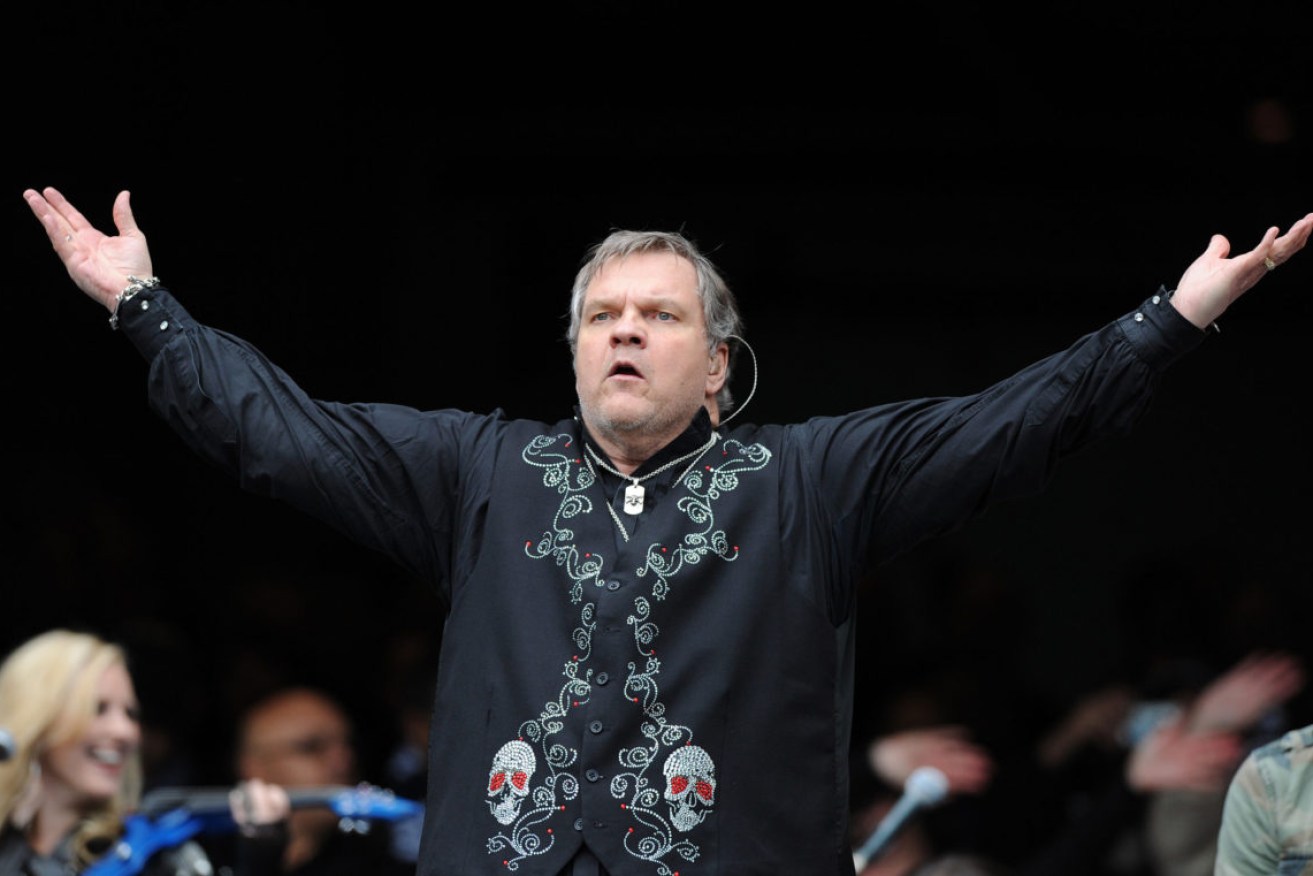 Singer Meat Loaf on stage before the start of the AFL Grand Final at the MCG in Melbourne. (AAP Image/Joe Castro) 