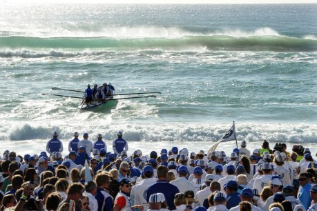 Shifting sands as surf champs turn their back on deadly beach once more