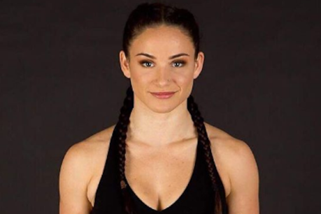 Fighting fit Chelsea Hackett set to punch her way to UFC