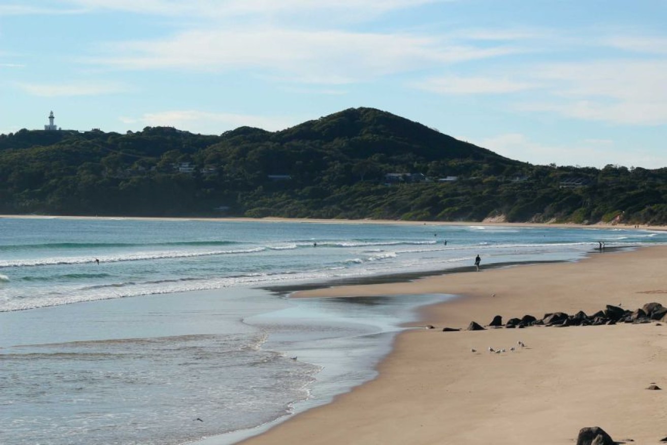 Over the past six months, tourists and locals have been shocked to see Byron's famous Main Beach literally disappearing, inundated with water and debris (file photo).(ABC News: Rebecca Armitage)