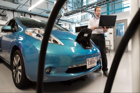 Green machines: Govt looks for ways to wean electric cars off fossil fuels