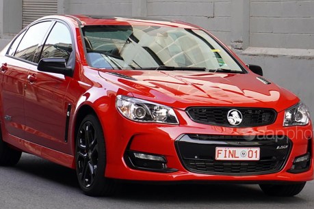 Golden Holden: Last Commodore tipped to attract $500,000 bid