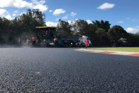 World first trial sees recycled tyres turned into asphalt