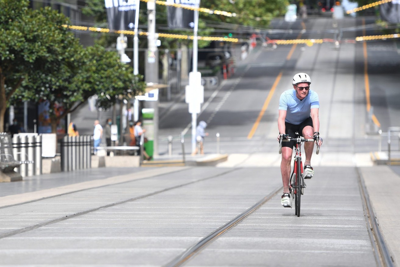 A new app will help nervous cyclists steer away from hills and heavy traffic areas. (AAP Image/Erik Anderson) 