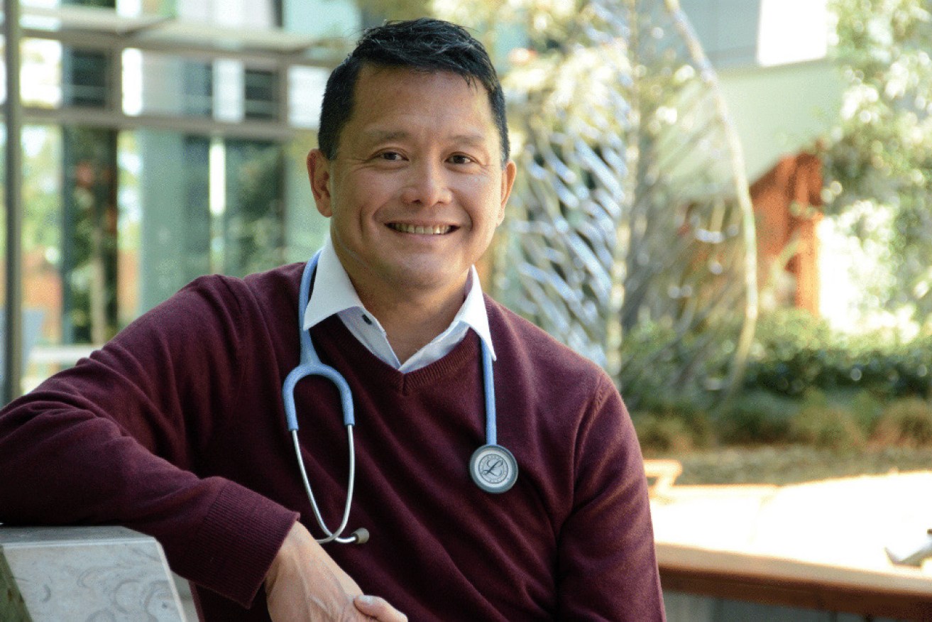 AMA Vice President Chris Moy says Australians are "sitting ducks" for COVID if they do not take up the offer of vaccines (Photo: AMA)