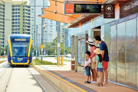 Federal funds put Gold Coast light rail extension back on track
