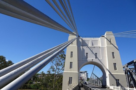 Brisbane’s western suburbs feeling the strain of an 85-year-old bridge