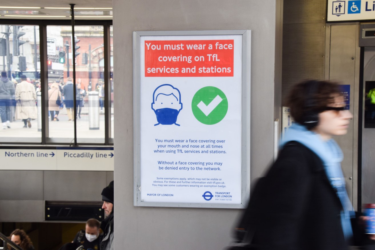  Coronavirus restrictions have been reintroduced in the UK, with mandatory face masks in shops and on public transport, to help stop the spread of the new Omicron variant.  (Photo by Vuk Valcic / SOPA Images/Sipa USA)