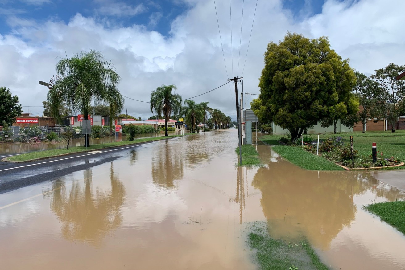 Hundreds of people have been evacuated with at least two Queensland towns including Inglewood (above) and a village experiencing major flooding and three villages likely to be inundated. (AAP Image/Supplied by Queensland Fire and Emergency Services) 