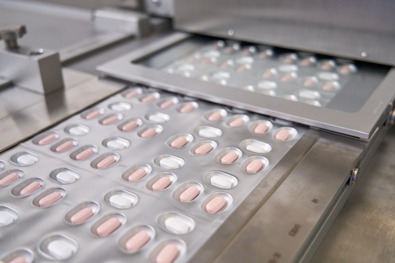 Paxlovid, a Pfizer coronavirus disease pill, being manufactured in Acoli, Italy. (Image: EPA/PFIZER INC) 