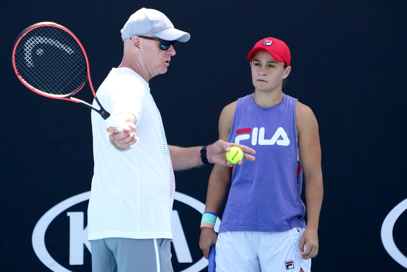 Ash Barty with coach Craig Tyzzer. (AAP Image/Dave Hunt)