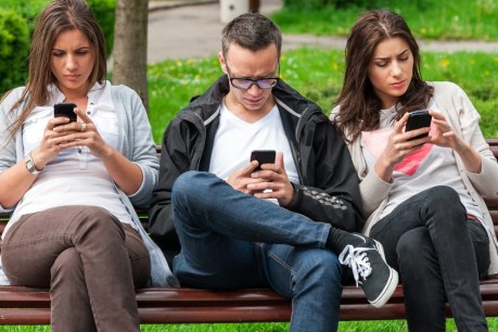 FOMO keeps our teens from turning off social media, says study