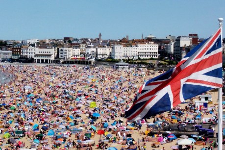 Brits set to sizzle as mercury tipped to top a record 40C