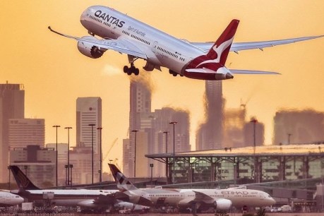 Qantas shrugs off $7 billion in Covid losses with a booming profit