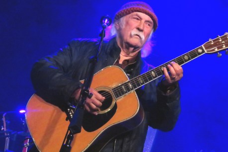 Singer-songwriter David Crosby dies at 81