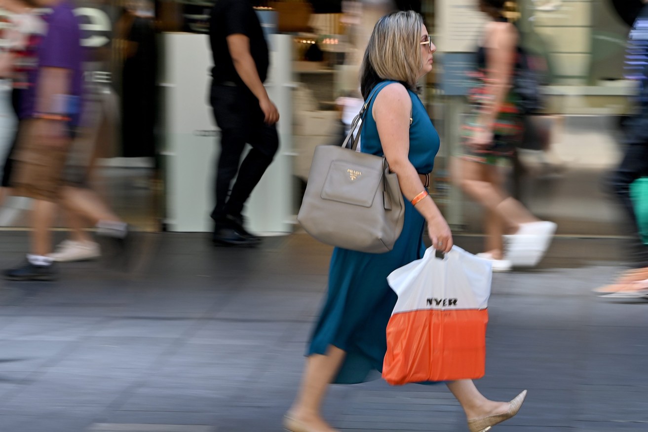 The last couple of retailing days might help turn round a difficult year for business. (AAP Image/Dan Himbrechts) 