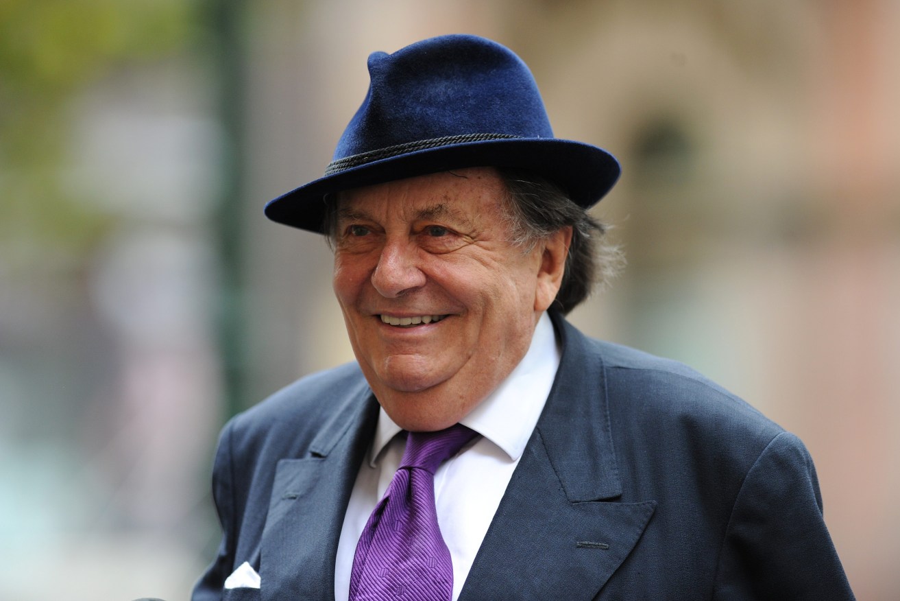  Australian entertainer Barry Humphries, who brought to life Dame Edna Everage and Sir Les Patterson, has died at the age of 89 in a Sydney hospital surrounded by family. (AAP Image/Joel Carrett)