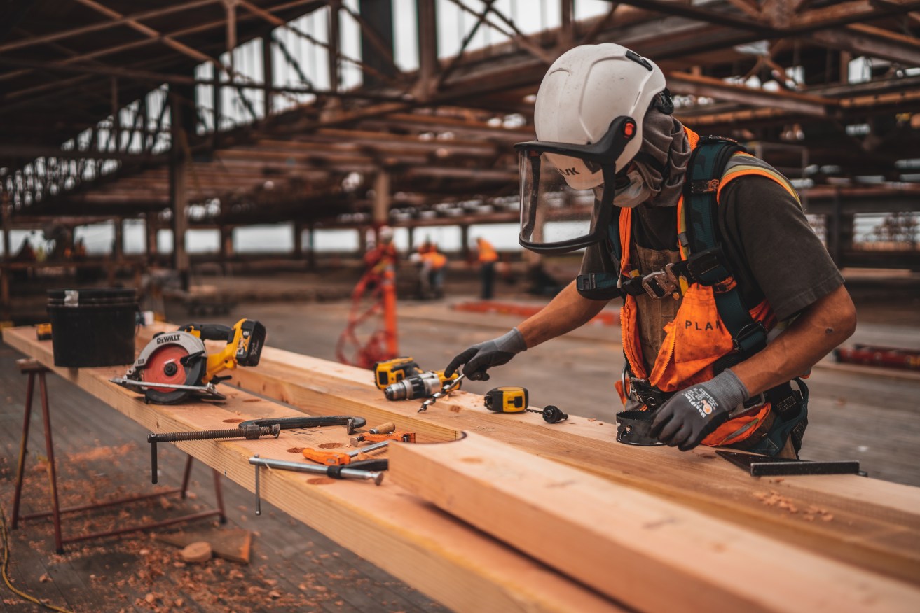Trade Minister Don Farrell indicated the logjam had contributed to the country’s acute labour shortages after Covid, proving an “impediment to development and investment”. (Image: Unsplash)