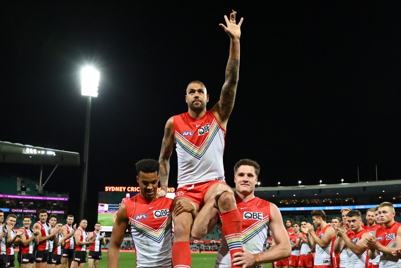Lance Franklin of the Swans is chaired off after playing his 350th game during the AFL Round 13 match on June 8. (AAP Image/Dean Lewins) 