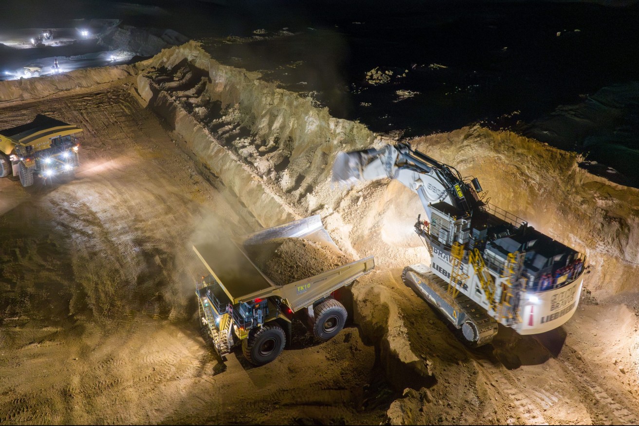 Night operations at the Carmichael mine in central Queensland (Photo: Cameron Laird)