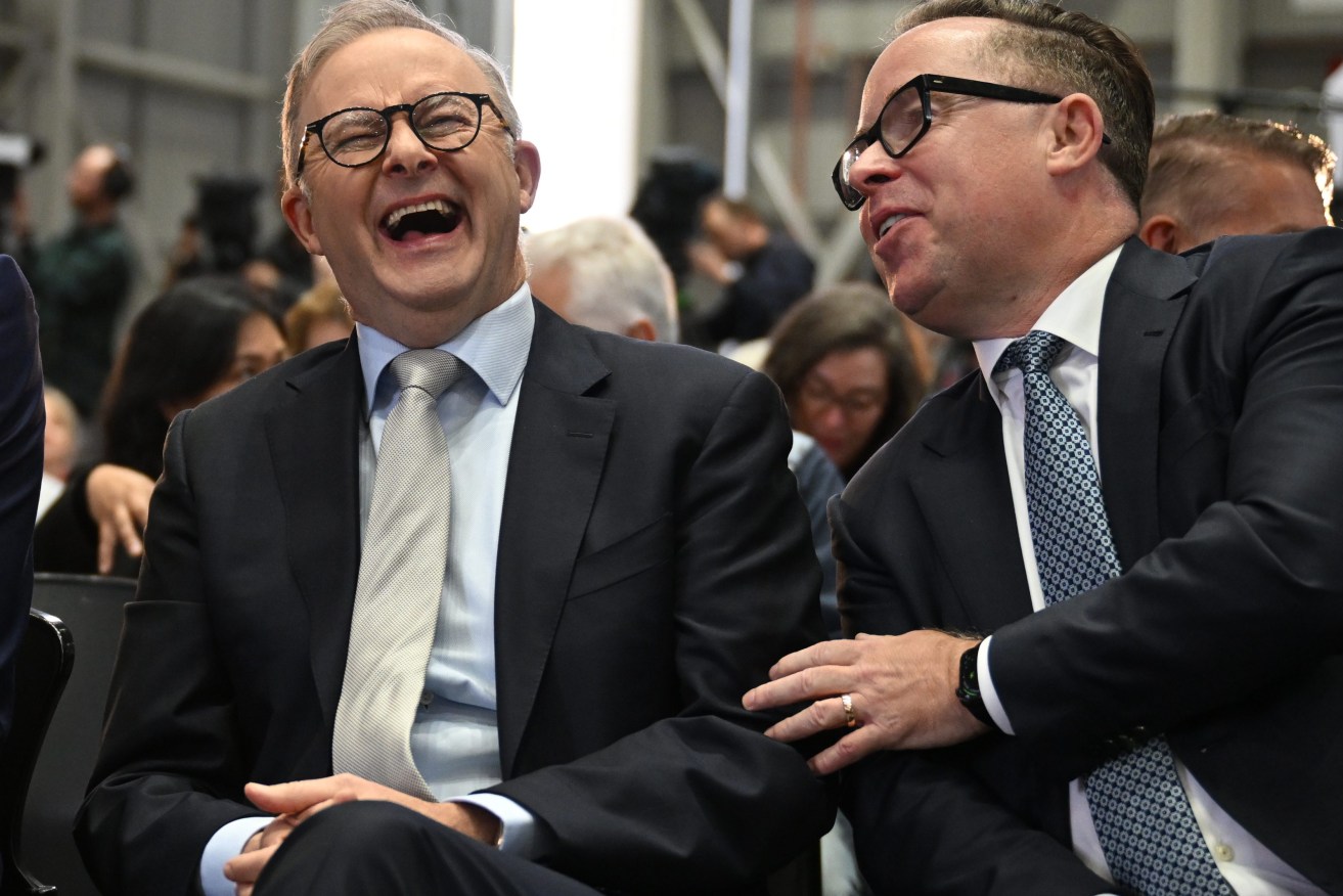 Prime Minister Anthony Albanese and outgoing Qantas CEO Alan Joyce have come under criticism for having a cosy relationship (AAP Image/Dean Lewins) 