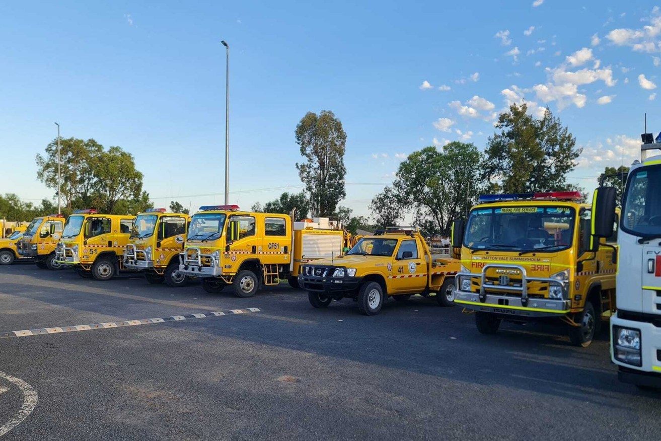  Coomera Valley RFB assisting in Chinchilla, Queensland. (AAP Image/Supplied by Queensland Fire and Emergency Services) 