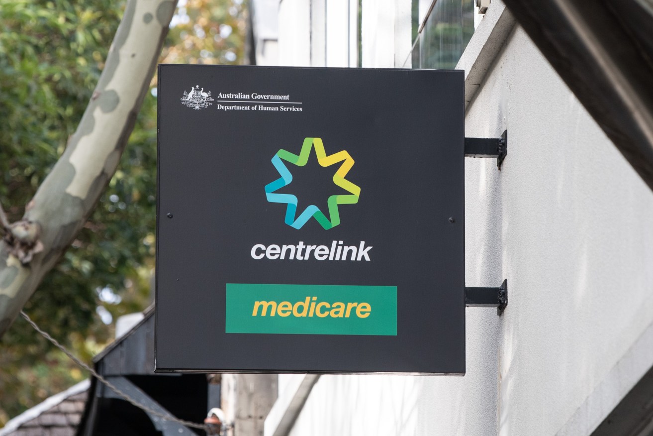 Centrelink has been ordered to speed up after tens of thousands of miscalculated payments remain unpaid. (AAP Image/James Gourley) 