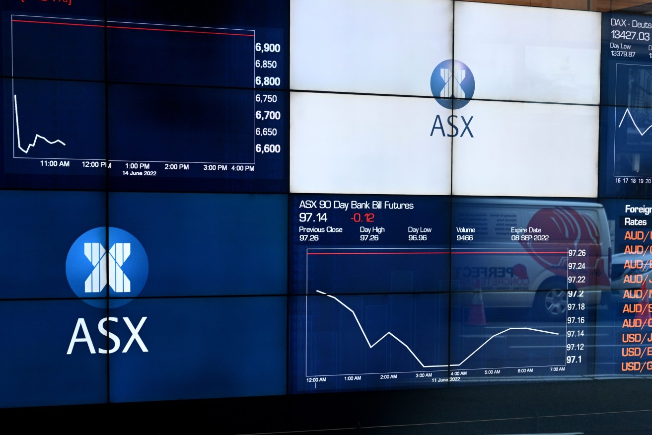  The Australian Securities Exchange has jumped more than 1.6 per cent in morning trading. d. (AAP Image/Dan Himbrechts) 