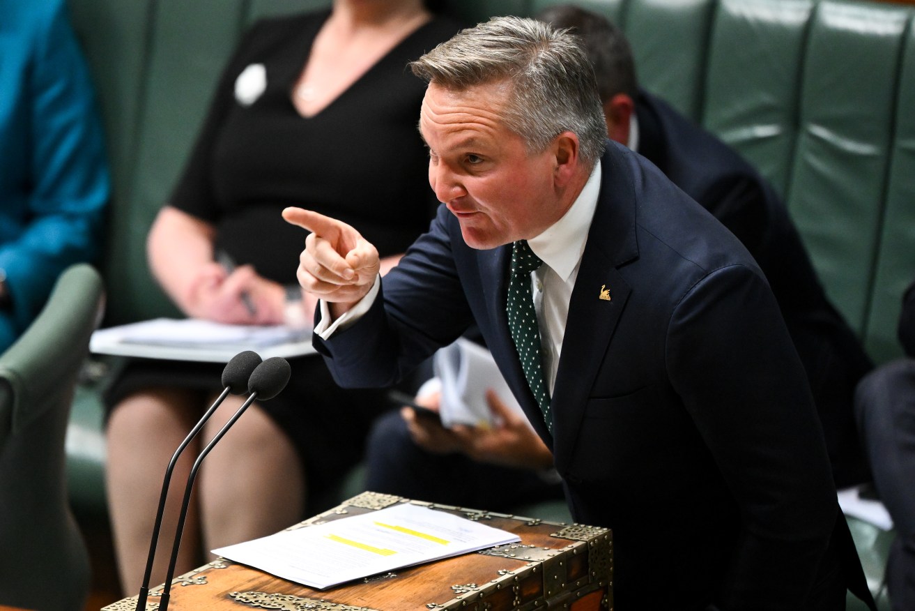 Australian Energy Minister Chris Bowen speaks during Question Time in the House of Representatives at Parliament House in Canberra, Tuesday, June 13, 2023. (AAP Image/Lukas Coch) 