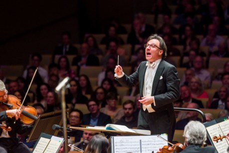 Glutton for punishment: Clerici kicks off QSO season with Mahler epic