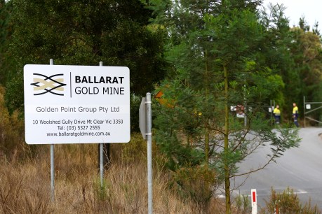 One miner dies, another fights for life after Ballarat mine collapse